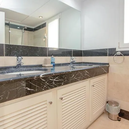 Beautiful In Marbella-cabopino With 2 Bedrooms, Wifi And Outdoor Swimming Pool * Marbella