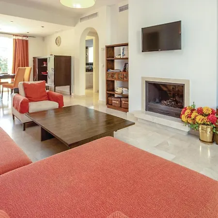 Beautiful In Marbella-cabopino With 2 Bedrooms, Wifi And Outdoor Swimming Pool Apartment *
