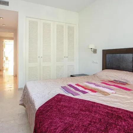 Beautiful In Marbella-cabopino With 2 Bedrooms, Wifi And Outdoor Swimming Pool