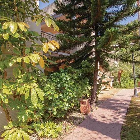Apartment Beautiful In Marbella-cabopino With 2 Bedrooms, Wifi And Outdoor Swimming Pool *
